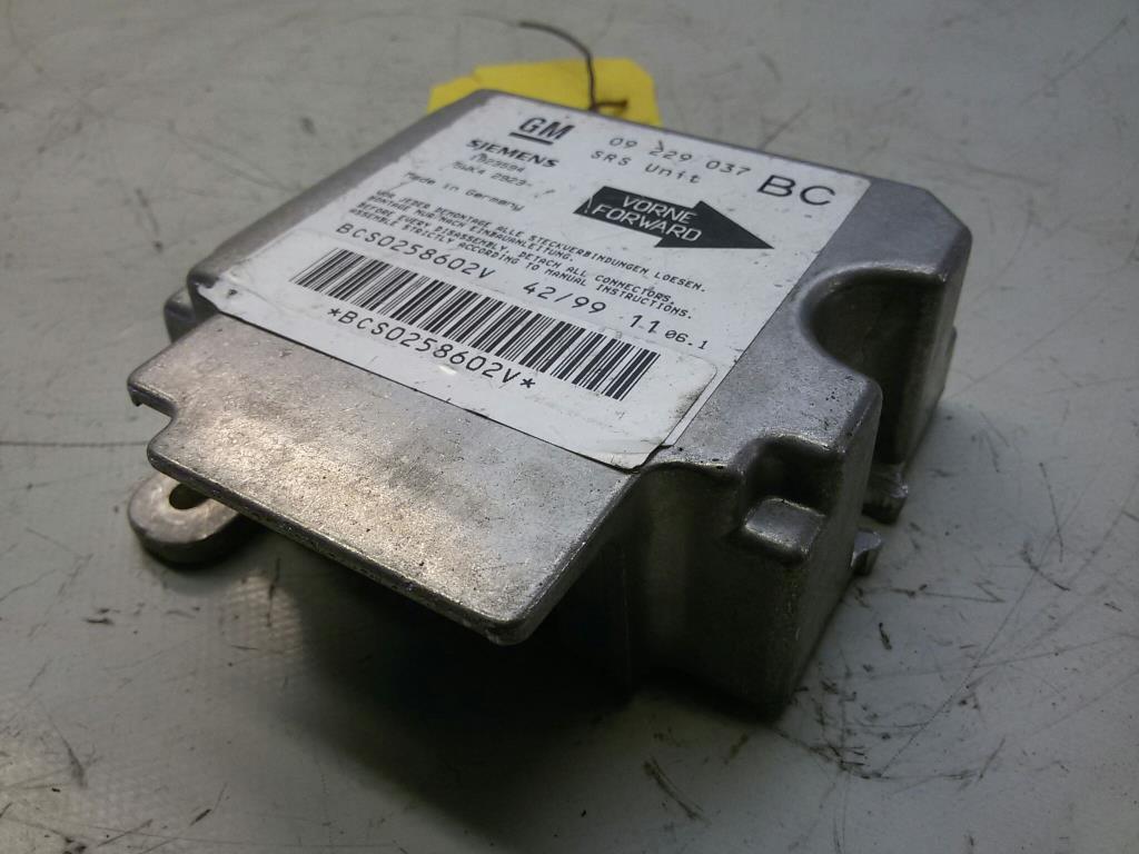 Opel Astra G Steuergerät Air-bag 09229037BC BJ1999