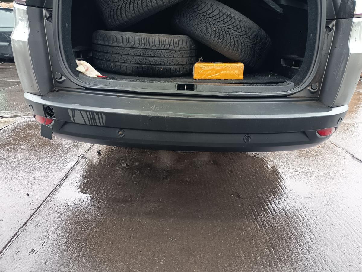 Renault Megane III Kombi orig Stoßstange hinten PDC TEKNG grau Bj 2010