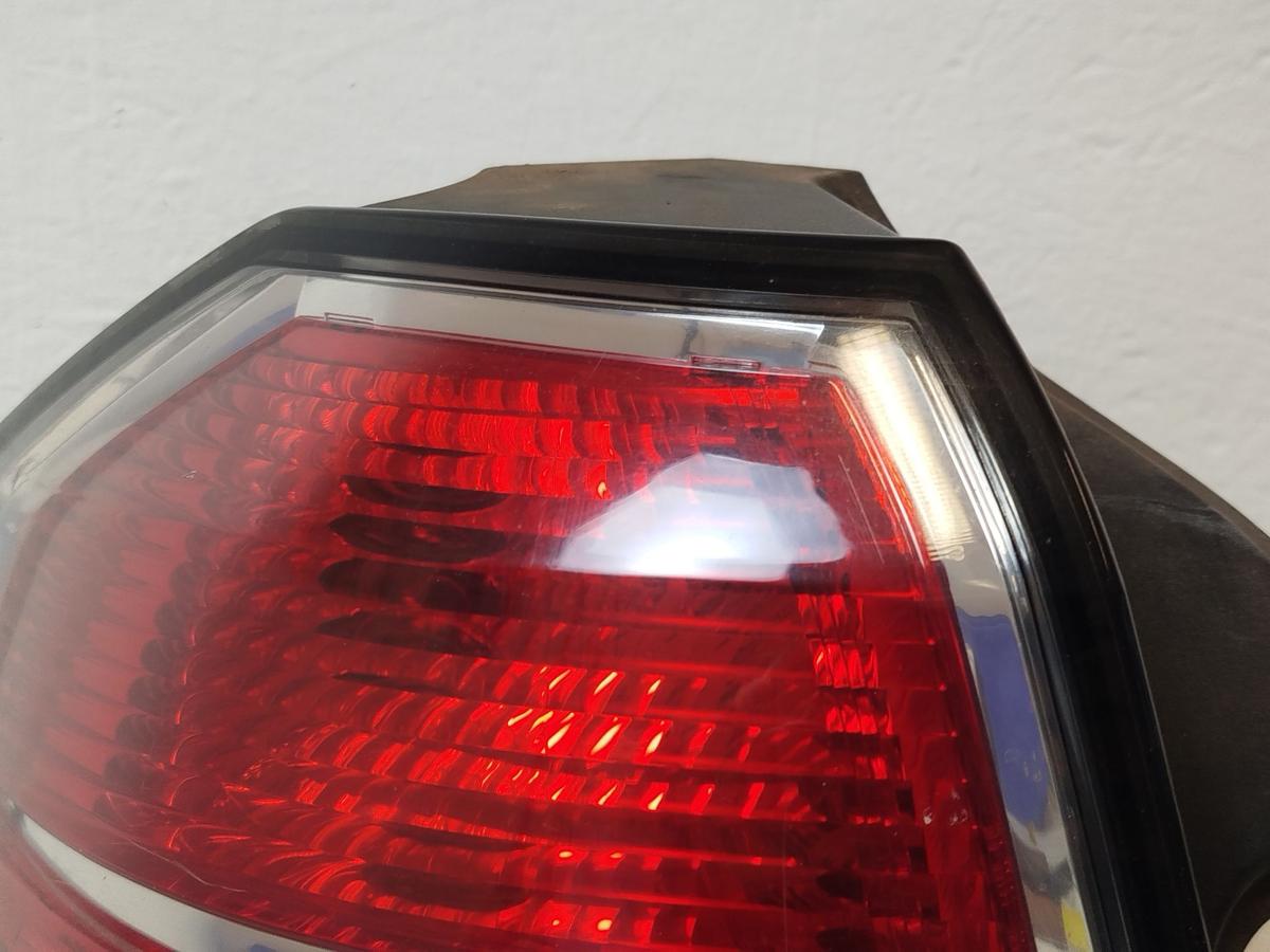 Opel Zafira B R&uuml;ckleuchte Schlussleuchte R&uuml;cklicht Lampe hinten links bis Bj 08