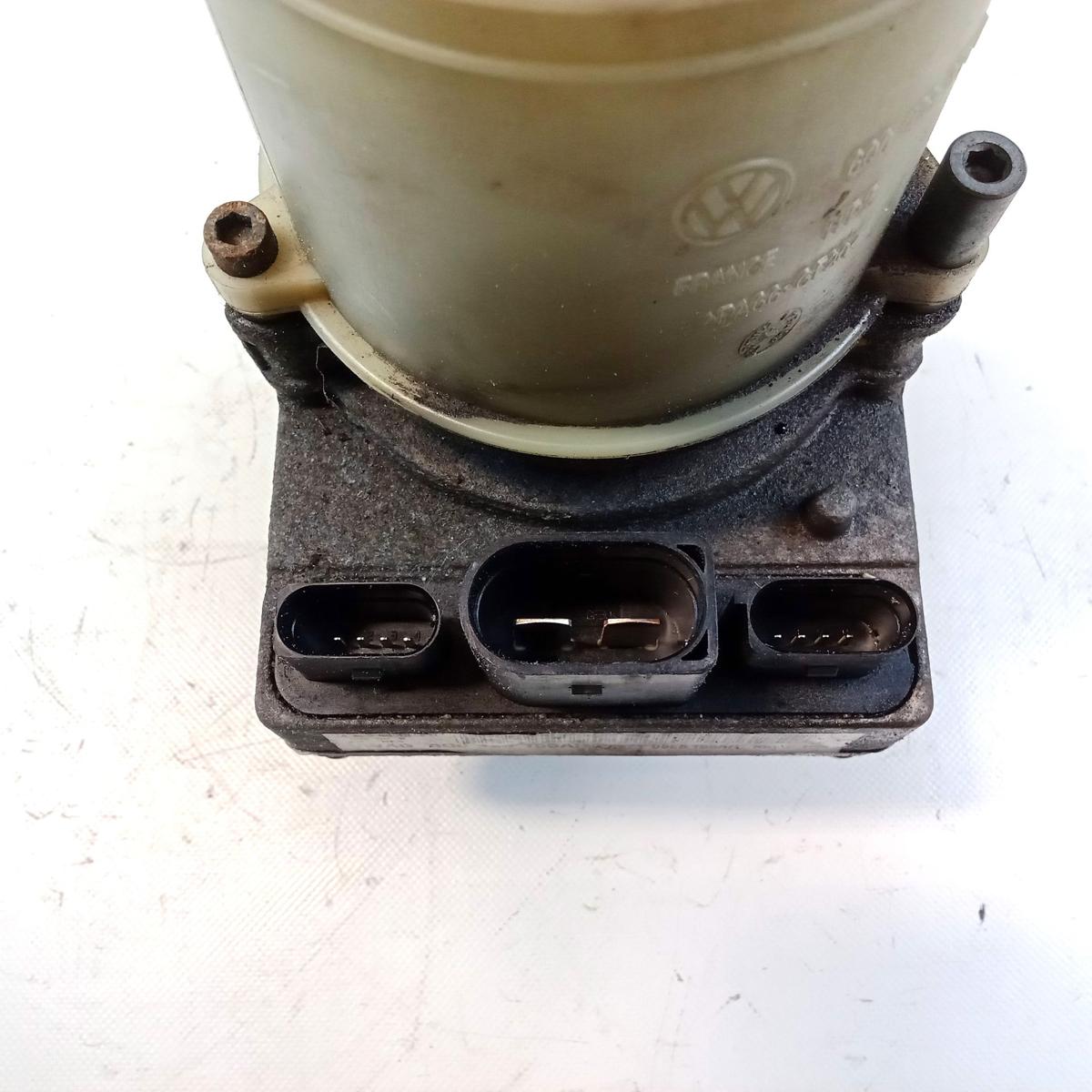 Skoda Fabia 6Y elektrohydraulische Servopumpe Koyo original BJ2005 6R0423155AH