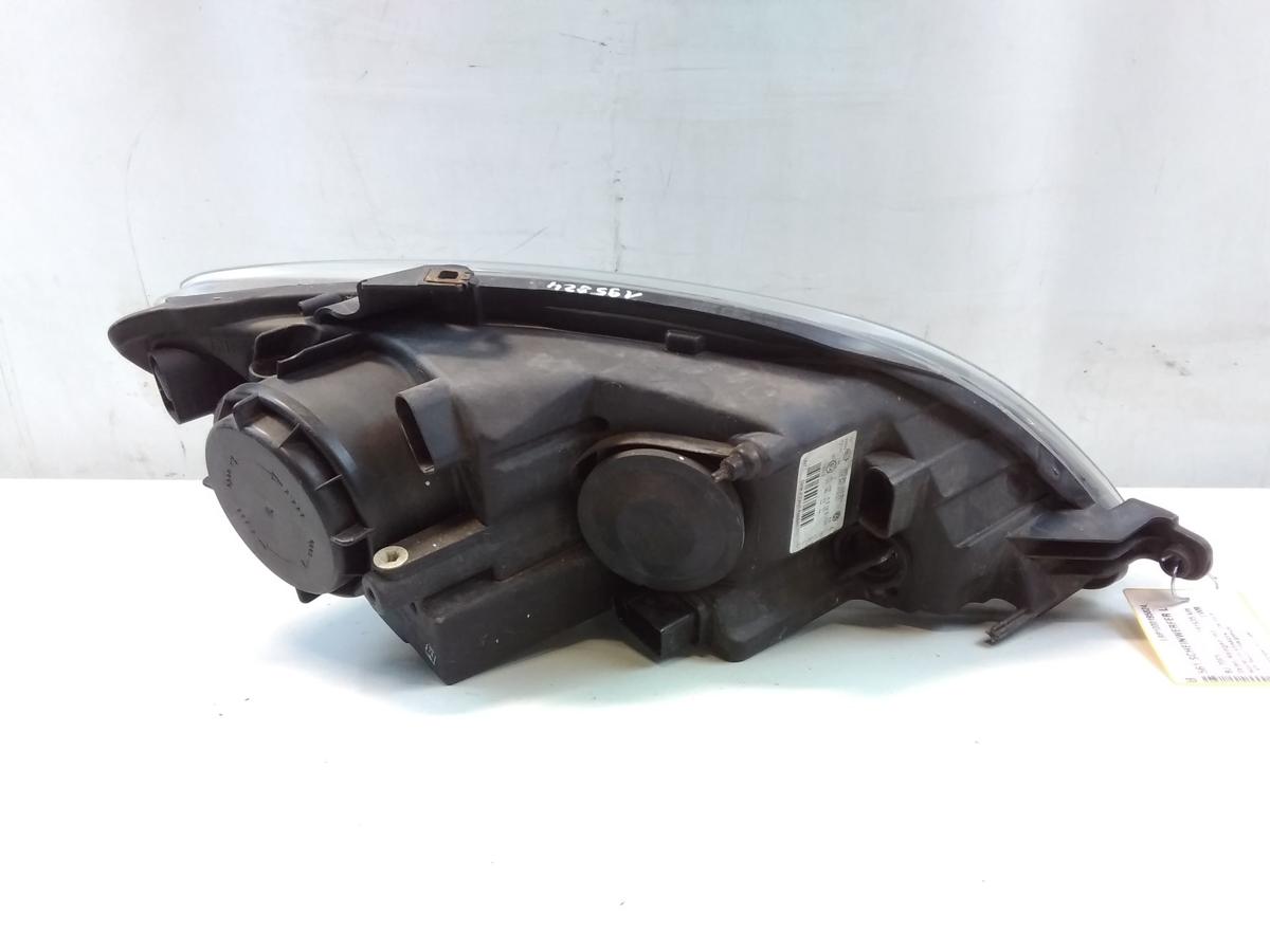 VW Golf Plus 5M original Scheinwerfer links Valeo Halogen mit LWR BJ2005