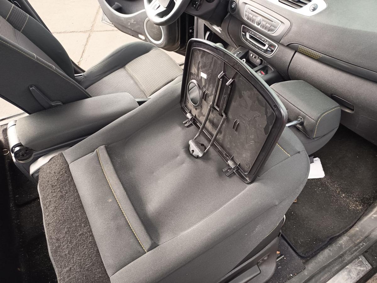 Renault Grand Scenic 3 original Sitz vorn rechts Beifahrer Stoff grau Bj 2009