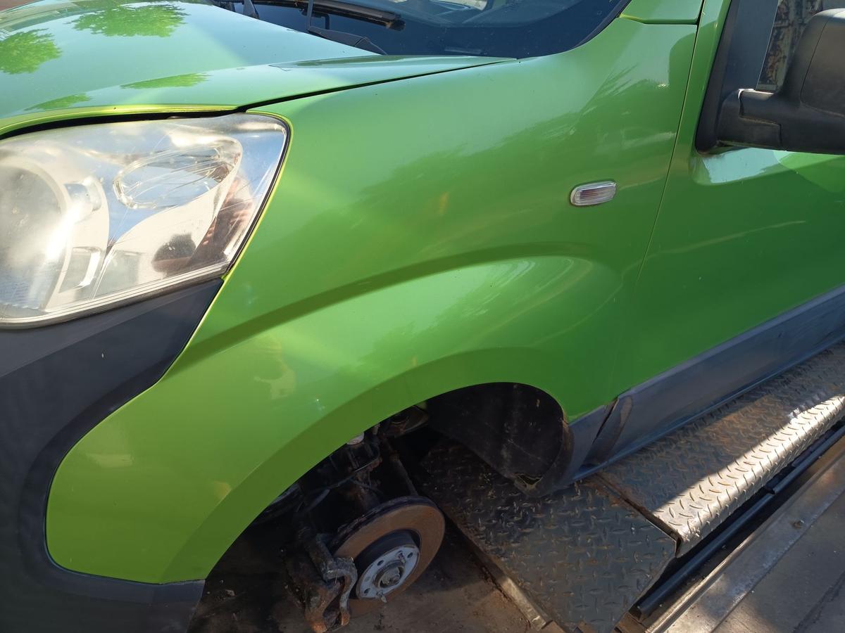 Fiat Fiorino 225 original Kotfl&uuml;gel links 355 Verde Metalizzato Baujahr 2012