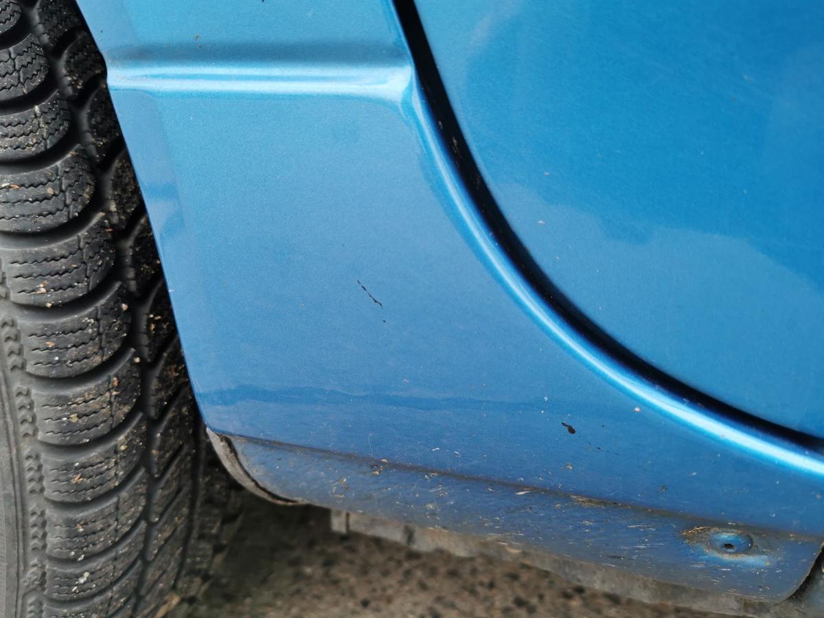 Renault Twingo C06 Kotflügel Fender Seitenwand vorn links TED48 Blue Nautilus