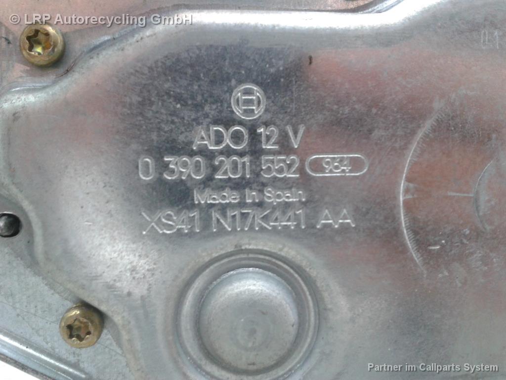 Ford Focus DNW Bj.2001 Wischermotor hinten XS41N17K441AA Bosch 0390201552