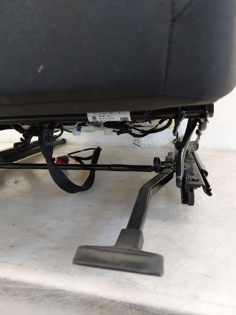 VW Golf 8 VIII CD Kombi Sitz vorn rechts Beifahrersitz Stoff heizbar Stoffsitz