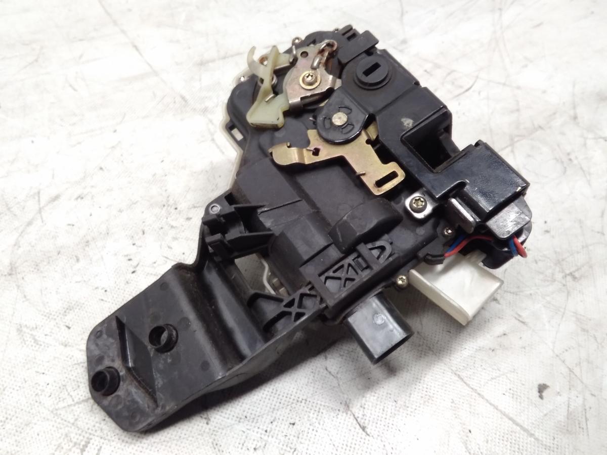 VW Passat 3BG original Türschloß hinten rechts mit Zentralverriegelung Bj.2002