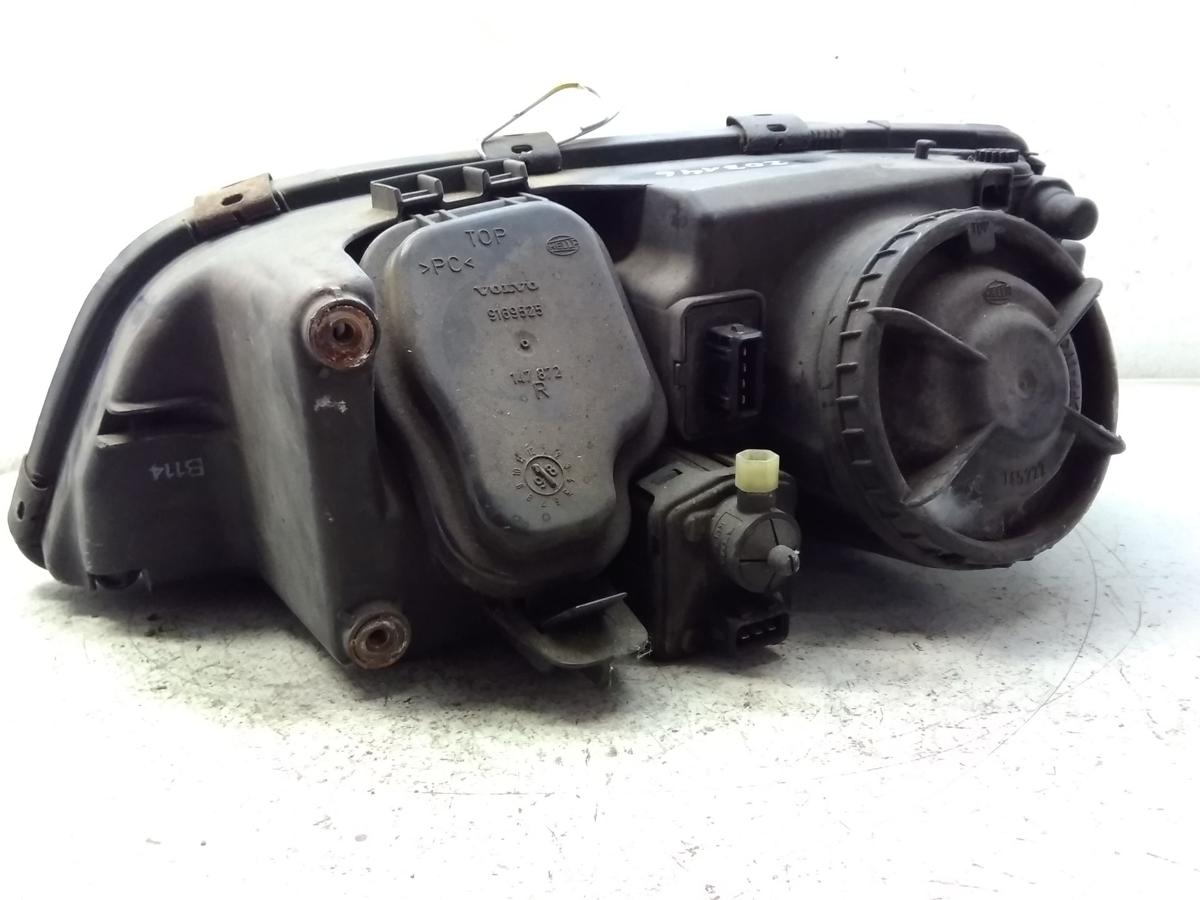 Volvo V70 original Scheinwerfer rechts mit Leuchtweitenregulierung BJ1999