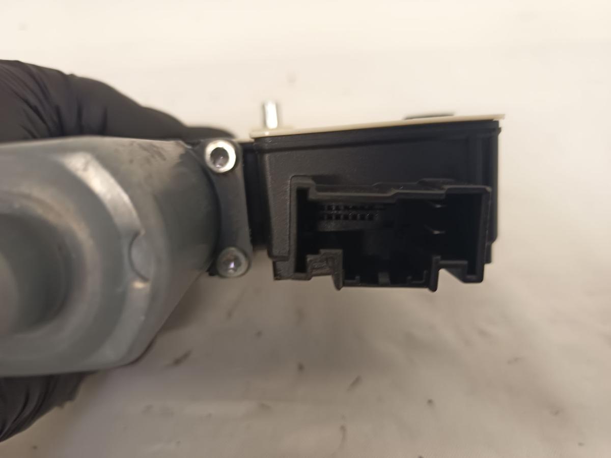 VW Polo VI AW original Motor Fensterheber vorn rechts Bj 2021
