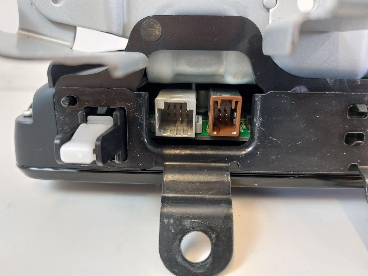 Mazda 2 Typ DJ Display Bildschirm Monitor Anzeige f&uuml;r Radio Navi OEM