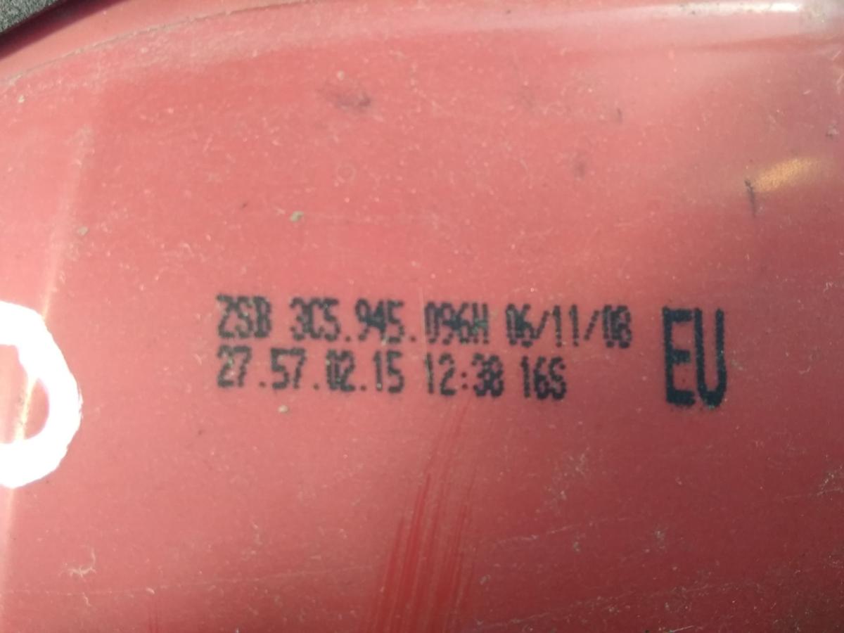 VW Passat 3C B6 Limousine original R&uuml;ckleuchte Heckleuchte rechts au&szlig;en BJ2009