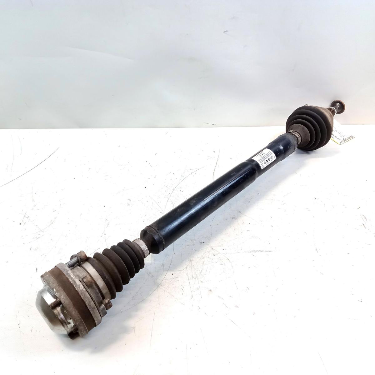 VW Passat 3C orig Antriebswelle Gelenkwelle rechts 1K0407272LF 1.8TSI 118kw BJ07