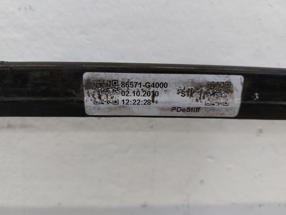 Hyundai i30 PD Mild Hybrid Tr&auml;ger Sto&szlig;f&auml;nger vorn Sto&szlig;stangentr&auml;ger Pralltr&auml;ger