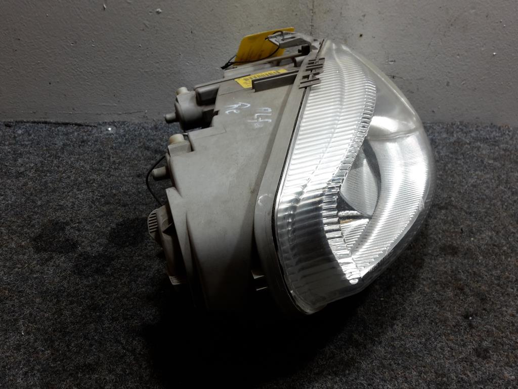 Alfa 147 (937) BJ 2002 Scheinwerfer vorn rechts Lampe 0301186202 00-04