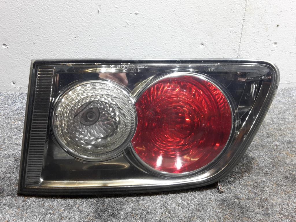 Mazda 6 GY BJ 2005 Rücklicht rechts innen Rückleuchte Heckleuchte 05-07 Kombi