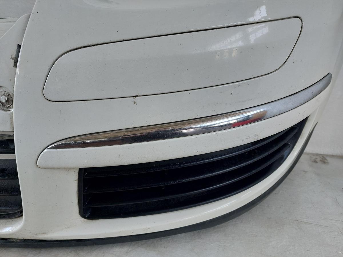 VW Golf 5 1KM Variant Sto&szlig;f&auml;nger vorn Frontsch&uuml;rze OHNE Grill LR9A weiss