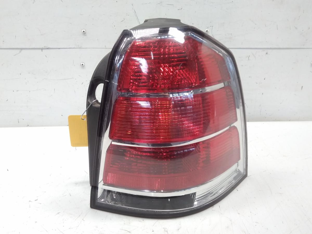 Opel Zafira B Zubeh&ouml;r R&uuml;ckleuchte Schlussleuchte rechts BJ2006