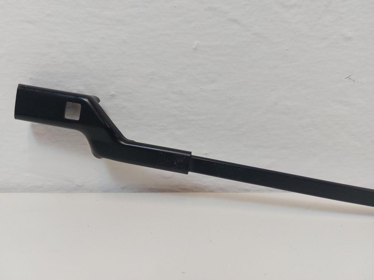 VW Golf 8 VIII CD Variant Wischerarm vorn rechts Scheibenwischerarm Fahrerseite