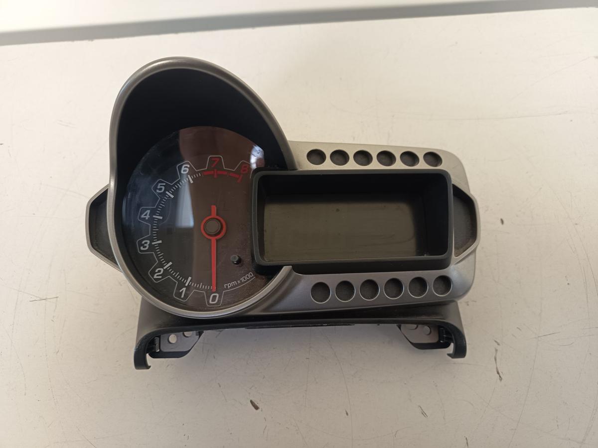 Chevrolet Aveo T300 Bj 2012 original Kombiinstrument Tacho 1,2L 63KW Benzin