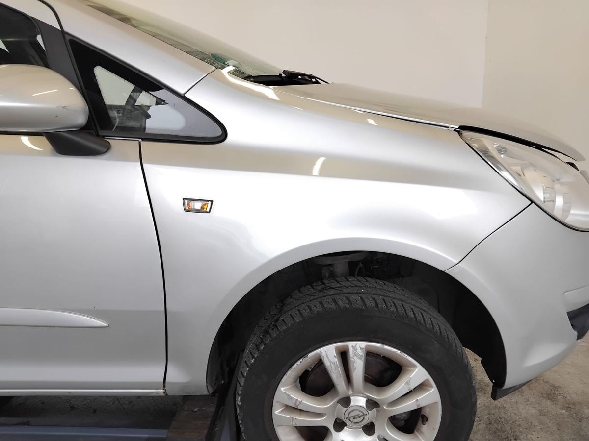 Opel Corsa D original Kotflügel vorn rechts 2AU starsilber III Z157 BJ2006