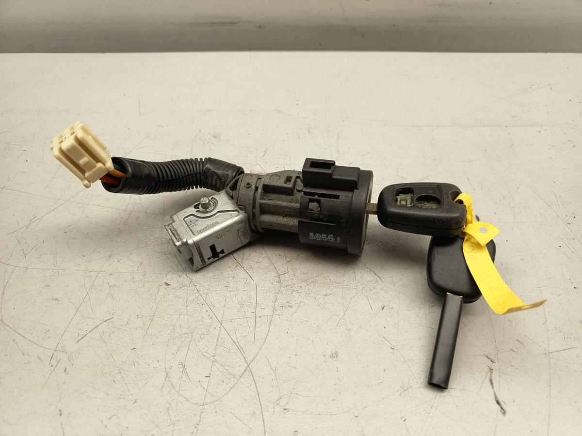 Toyota Aygo original Z&uuml;ndschloss mit Schl&uuml;ssel Baujahr 2005