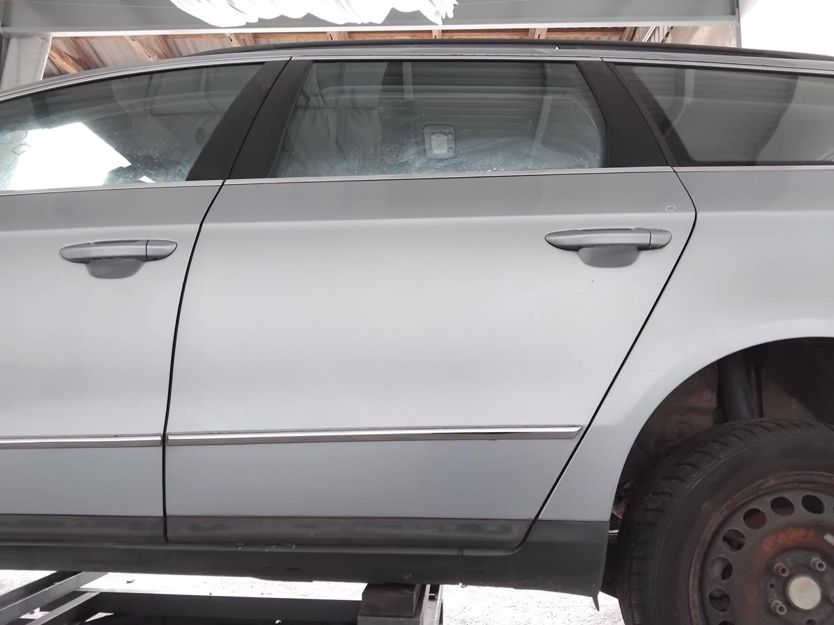 VW Passat 3C Variant T&uuml;r hinten links LB5M arcticbluesilver Kombi BJ2007