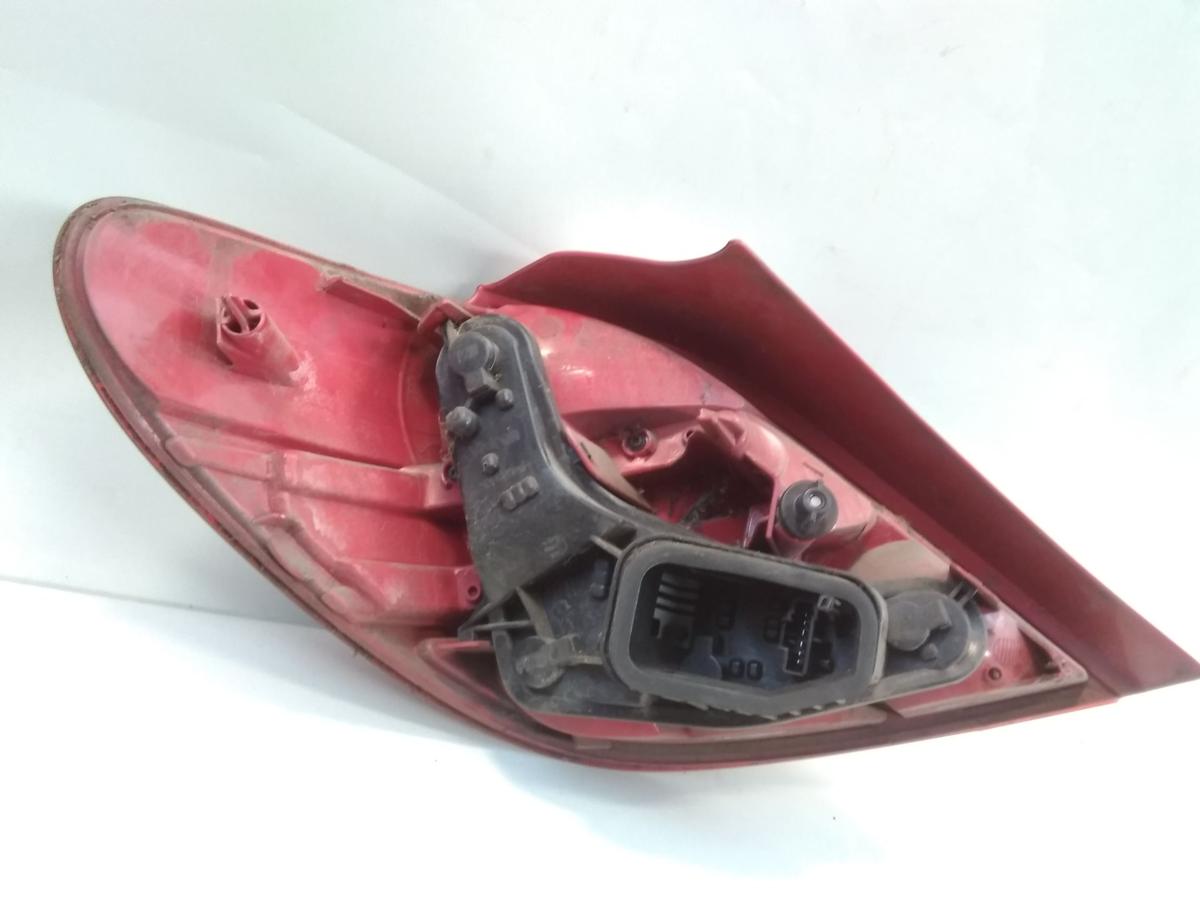 Peugeot 207 WA original R&uuml;ckleuchte Heckleuchte rechts Facelift Teil-LED BJ2010