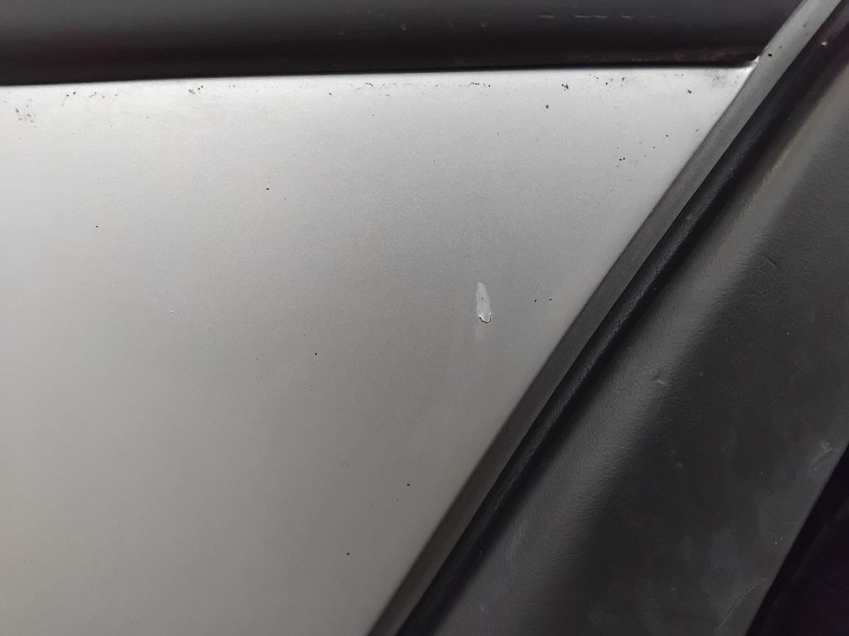 BMW X5 E53 T&uuml;r hinten links titansilbermetallic 354/7 BJ2000