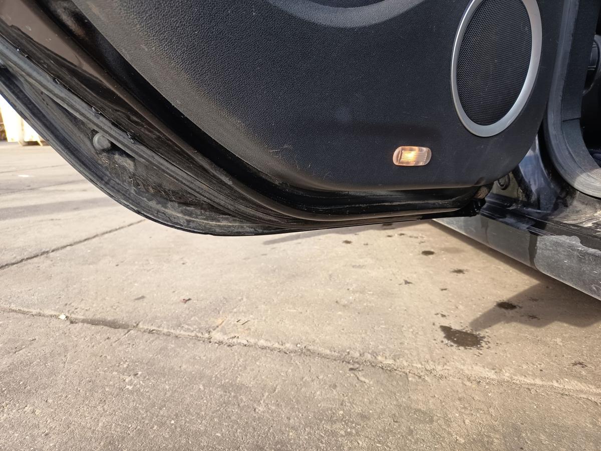 Renault Grand Scenic 3 original T&uuml;r hinten links Fond 676 Perlschwarz Bj 2009