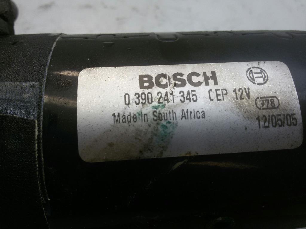 Mercedes Sprinter 0390241345 Wischermotor vorn Bosch BJ2005