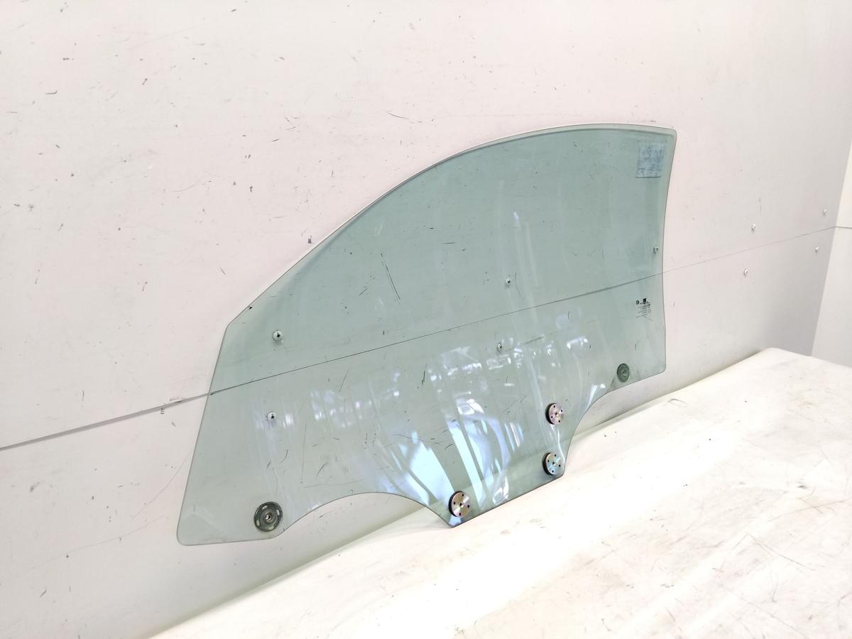 Hyundai Coupe J2 und RD original T&uuml;rscheibe rechts gr&uuml;ncolor BJ2002