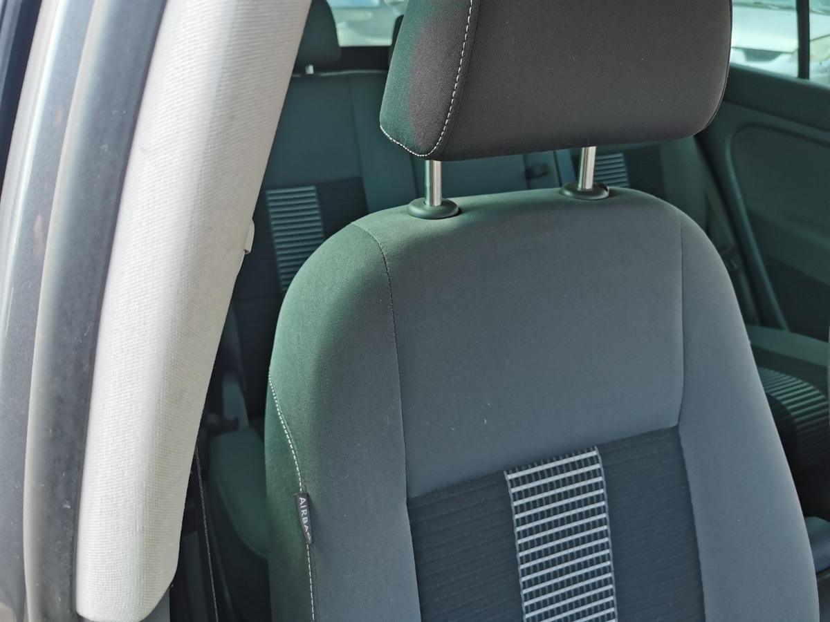 VW Golf Plus 5M Sitz Beifahrersitz Autositz vorn rechts Stoff