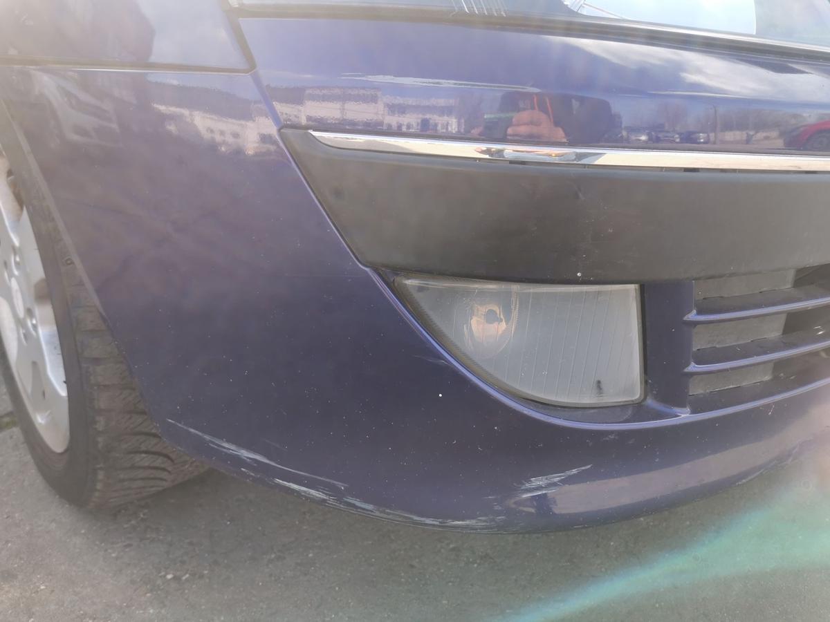 Mitsubishi Space Star DG0 Stossf&auml;nger Stossstange vorn defekt T18-Virtual Blue