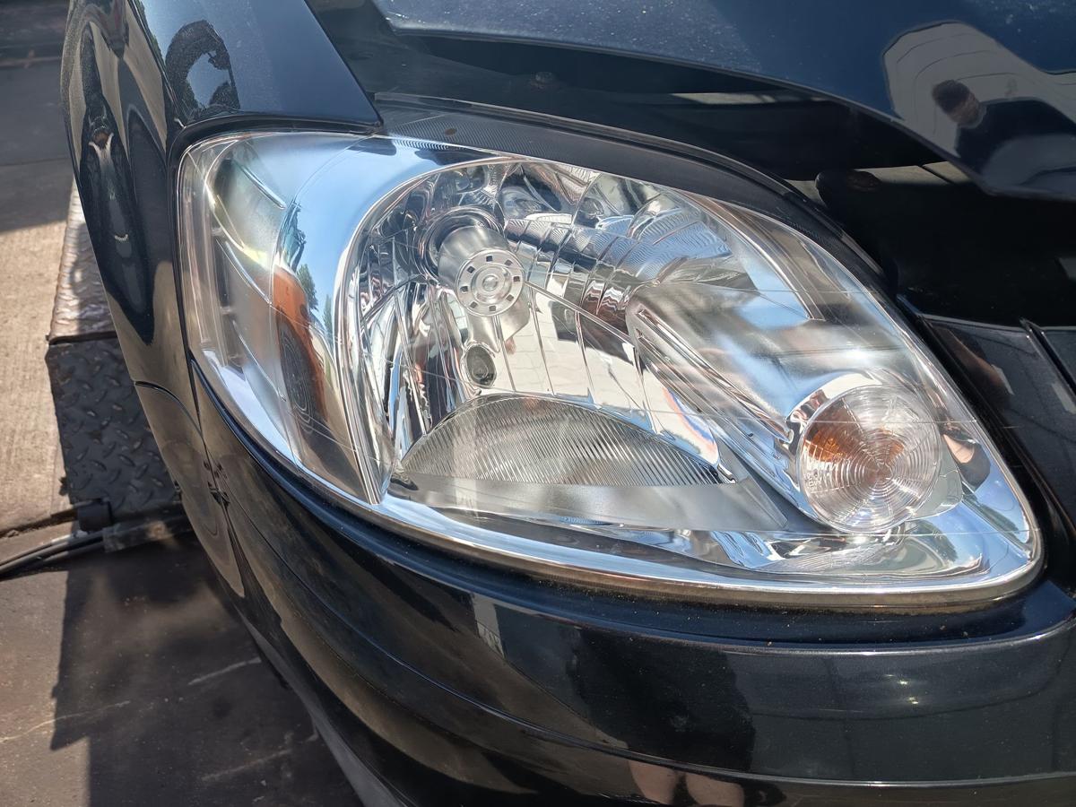 VW Fox original Scheinwerfer rechts Halogen Baujahr 2009