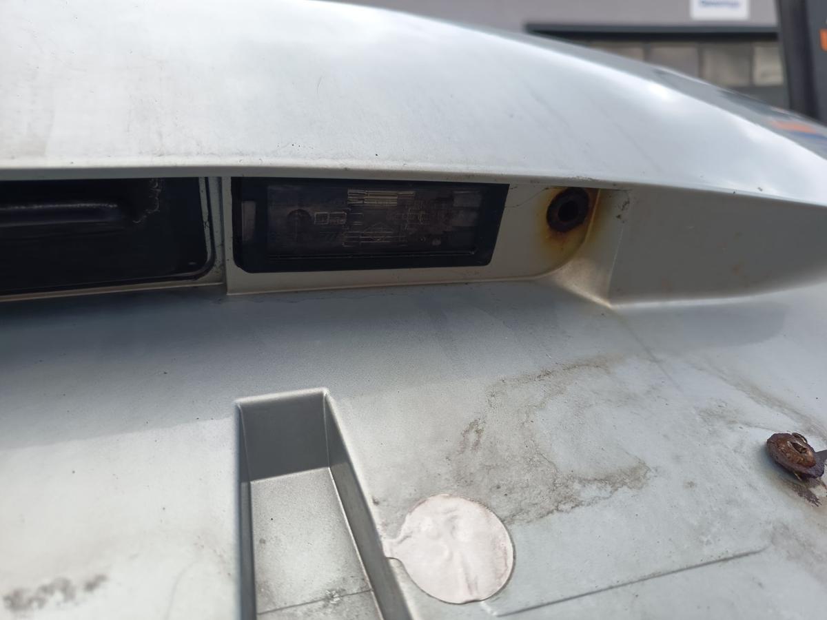 Renault Laguna II original Heckklappe mit Ausstellscheibe 64 Granitsilber Bj2001