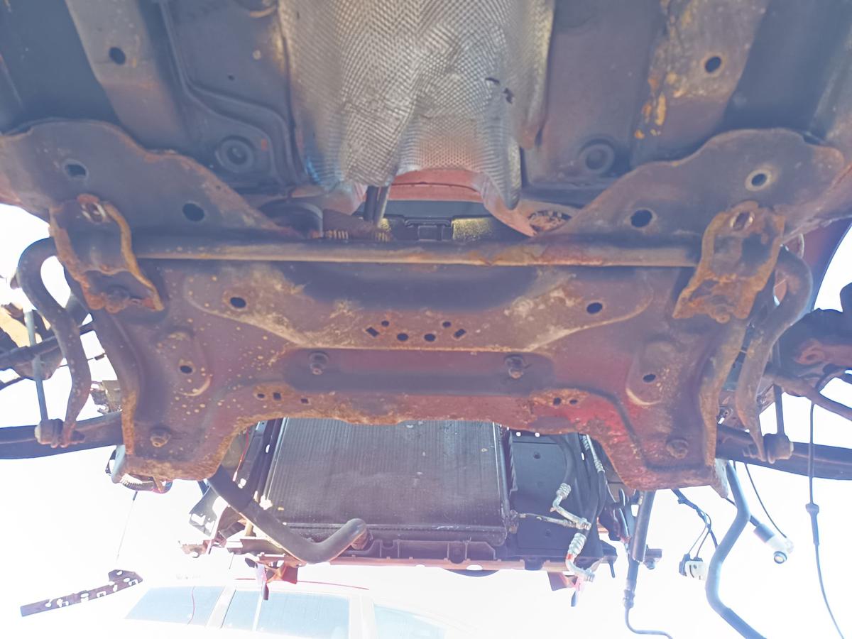 Citroen Berlingo II B9 Bj 2011 orig Vorderachstr&auml;ger Aggregatetr&auml;ger 1,6L 88KW