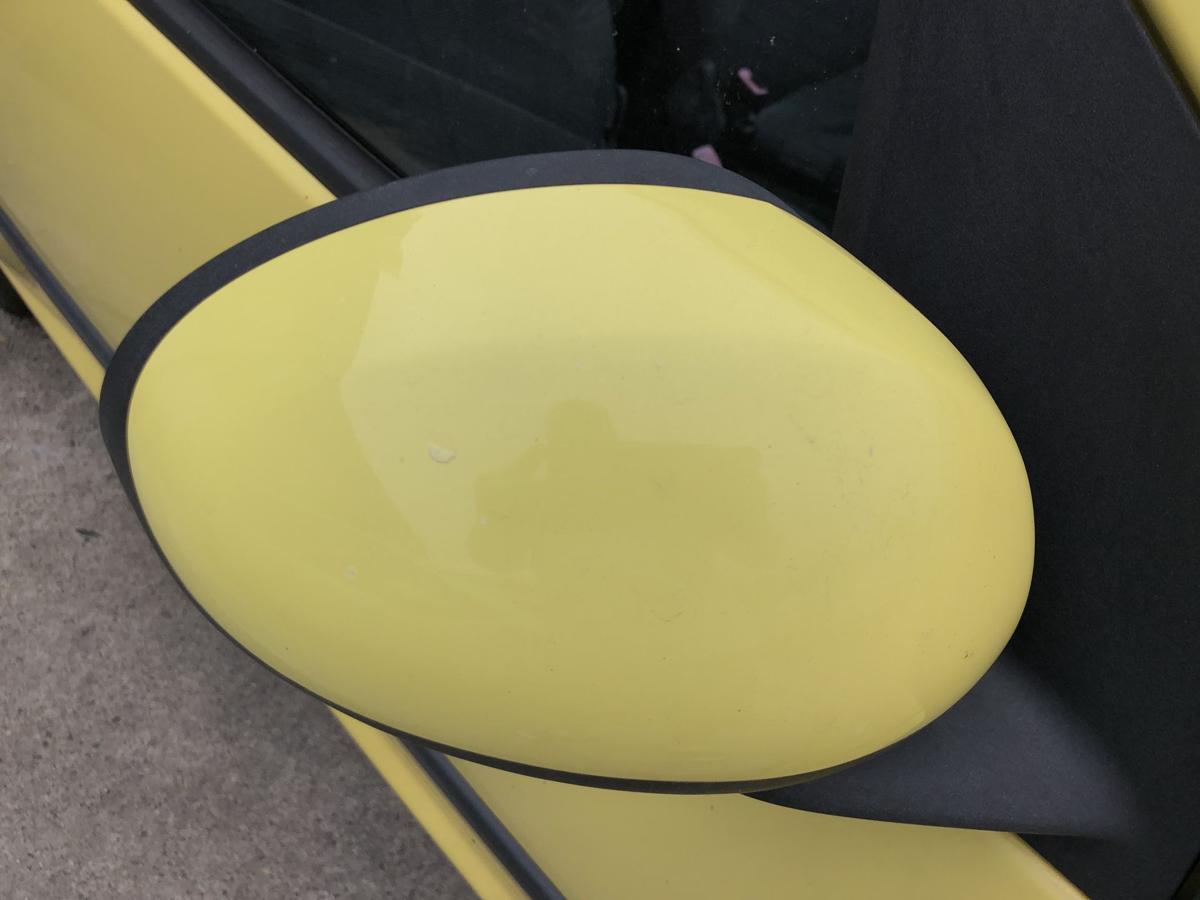 Peugeot 107 Typ P Au&szlig;enspiegel rechts R&uuml;ckspiegel manuell KBL Citrus Gelb
