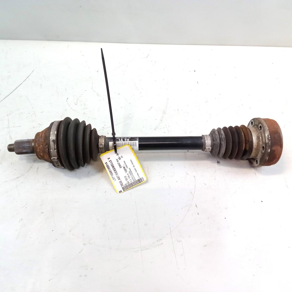 Skoda Fabia 5J orig Antriebswelle Gelenkwelle vorn links 1.2 44kw CGPB BJ2013