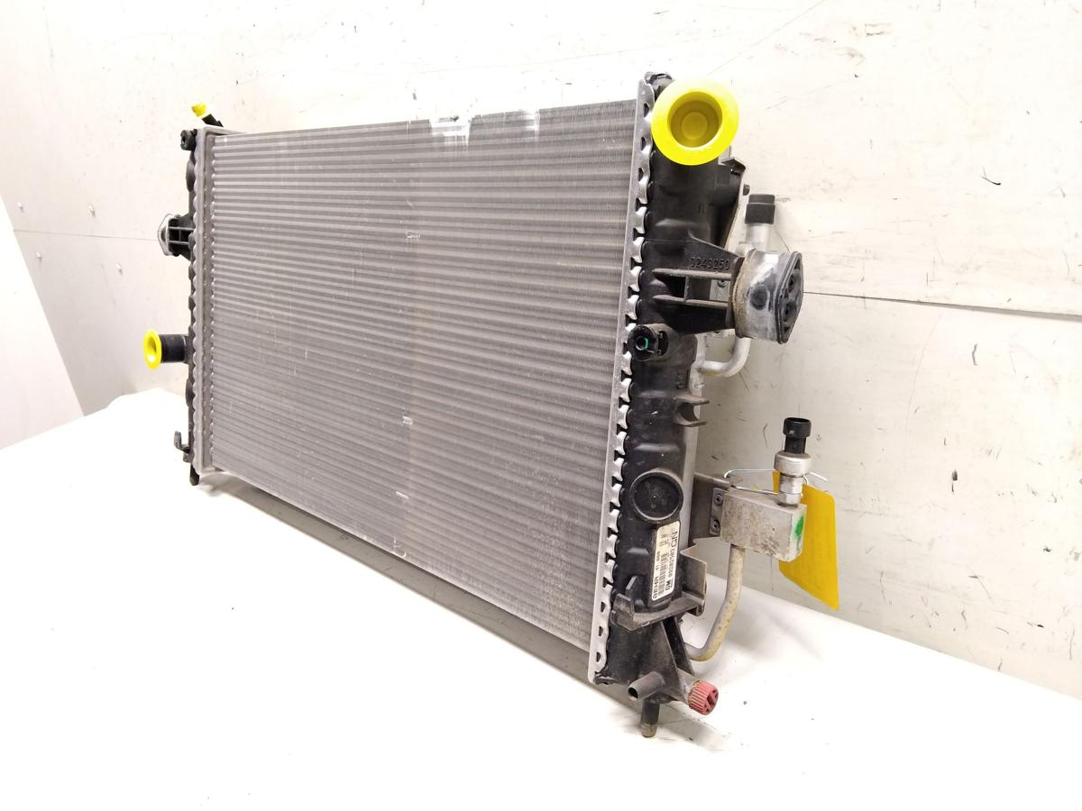 Opel Astra G original Wasserk&uuml;hler mit Klimakondensator 1.6 74kw Bj.2003