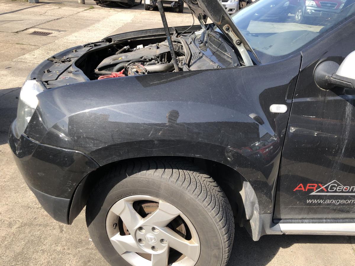 Dacia Duster 1 Typ HS Kotfl&uuml;gel vorn links Fahrerseite NV676 Noir Nacre