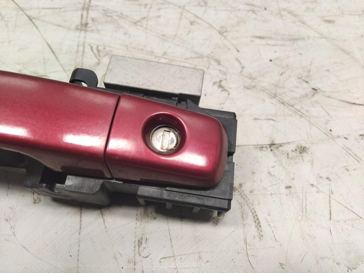 Nissan Qashqai J10 original T&uuml;rgriff T&uuml;rau&szlig;engriff vorn links mit Tr&auml;ger Bj.2011