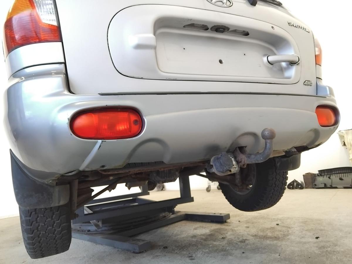 Hyundai Santa Fe SM original Stoßstange Stossfänger hinten BJ2003