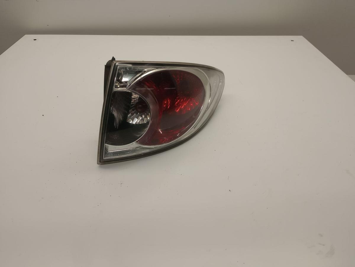 Mazda 6 Kombi GY Bj 03 orig Rückleuchte rechts außen Heckleuchte/Koito 220-61974