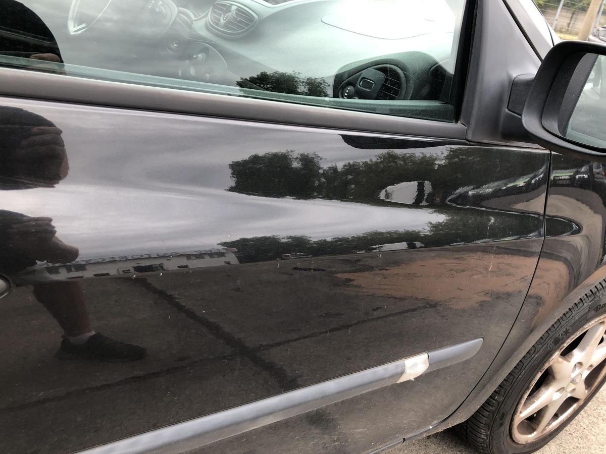 Renault Clio 3 III Grandtour T&uuml;r vorn rechts Beifahrer Rohbau NV676 Noir Nacre