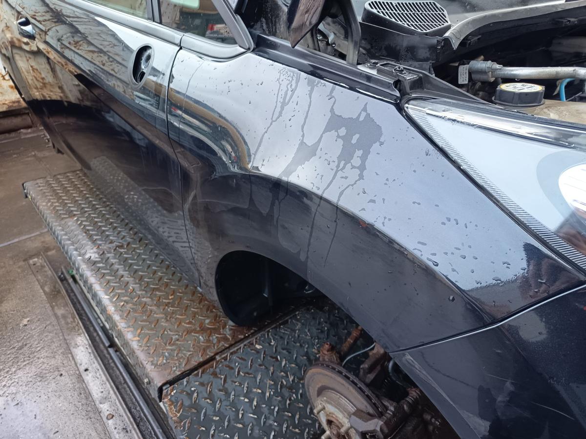 Ford Fiesta VII original Kotfl&uuml;gel rechts Seitenteil Pantherschwarz Bj 2012