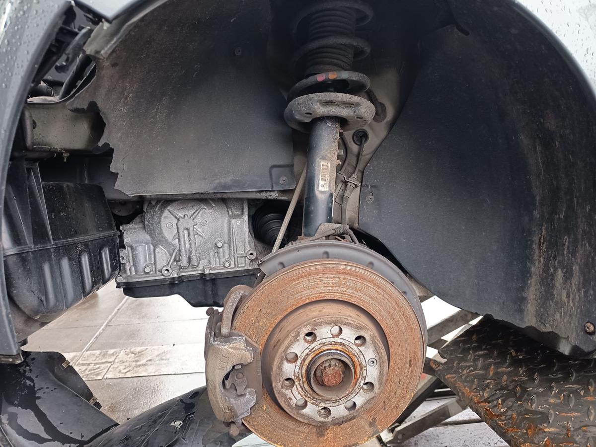 VW Golf Plus 5M original Federbein vorn links 1K0413031BS mit Achsschenkel Bj 06