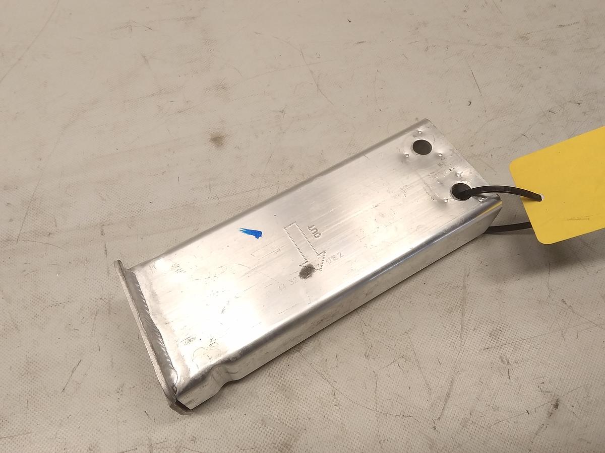 Tesla Model Y original Pralld&auml;mpfer Sto&szlig;stange Stossf&auml;nger vorn unten 1109193-00-C