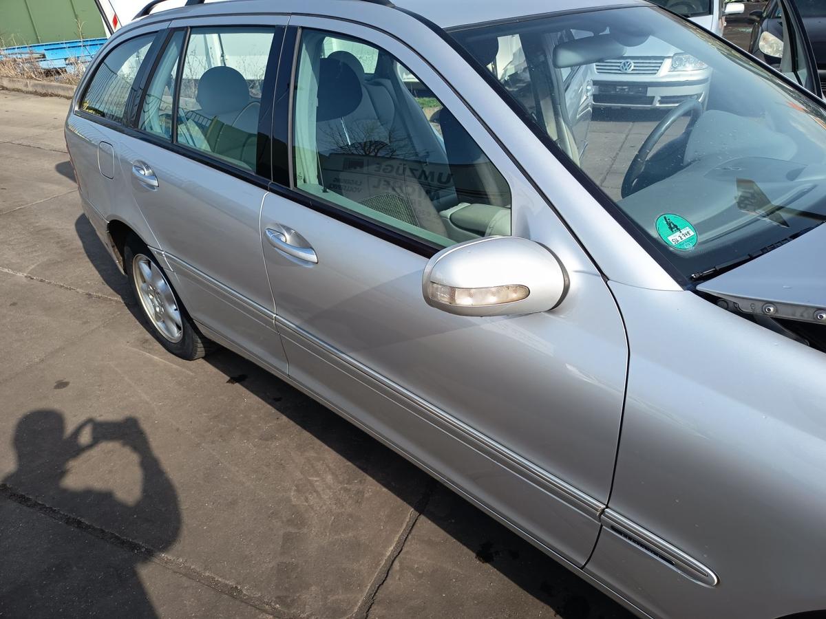 Mercedes S/W203 original T&uuml;r vorn rechts Beifahrer 744 Brillantsilber Bj 2002
