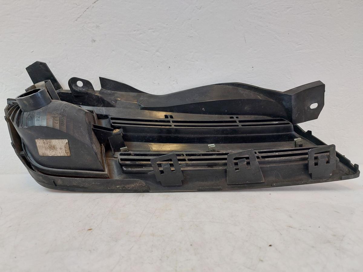 Nissan Micra K12 Kühlergrill Frontgrill Grill vorn links mit Blinkleuchte bis 05