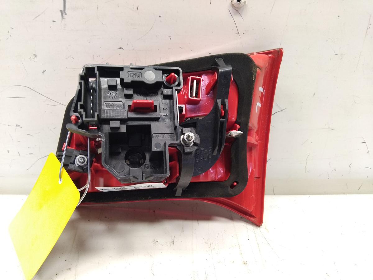 Audi A6 4F Avant R&uuml;ckleuchte Heckleuchte links innen LED Valeo 89317059 BJ2006